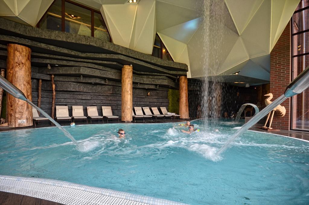 Hotel Zubrowka Spa & Wellness Беловеж Экстерьер фото