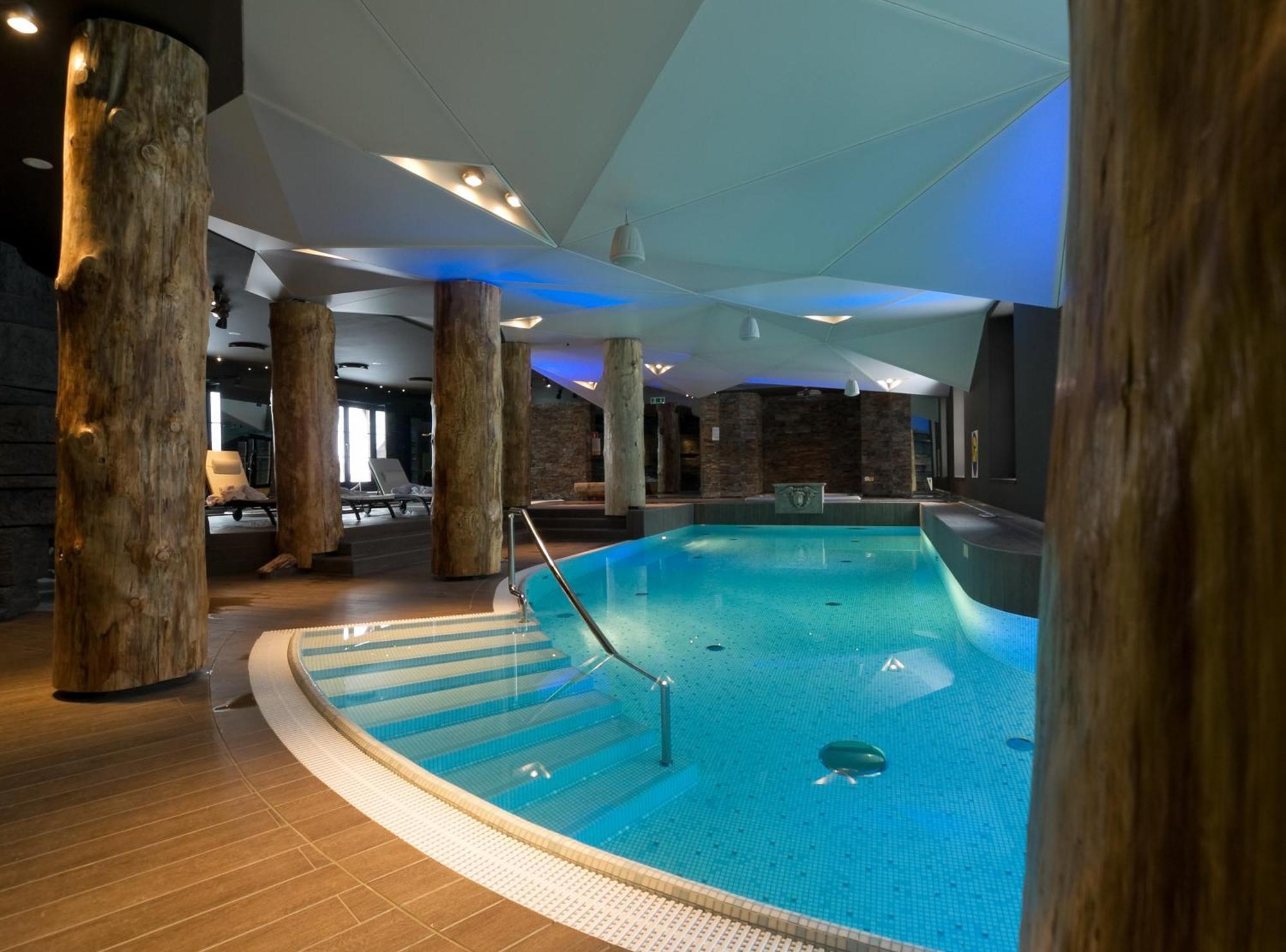 Hotel Zubrowka Spa & Wellness Беловеж Экстерьер фото